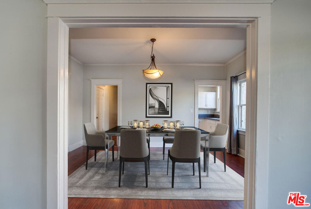 1777 N Gower Street - Photo 6
