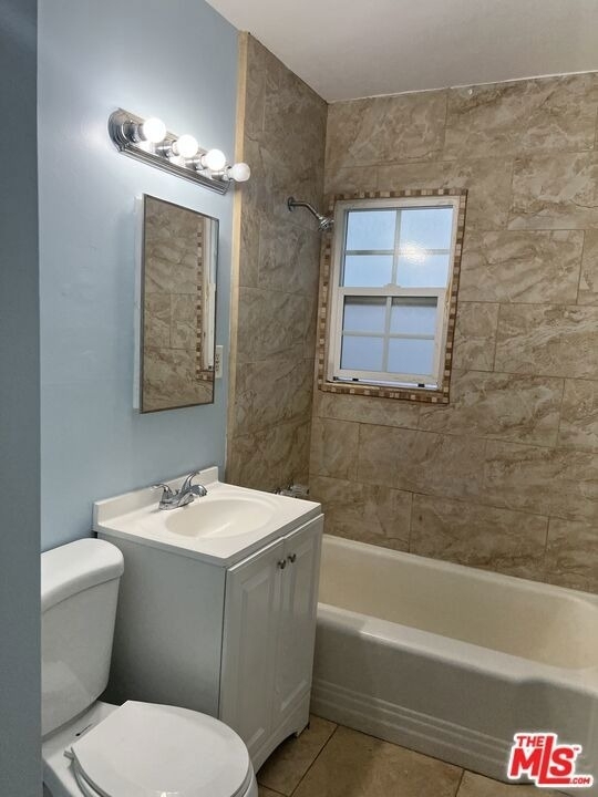 10503 Missouri Avenue - Photo 6