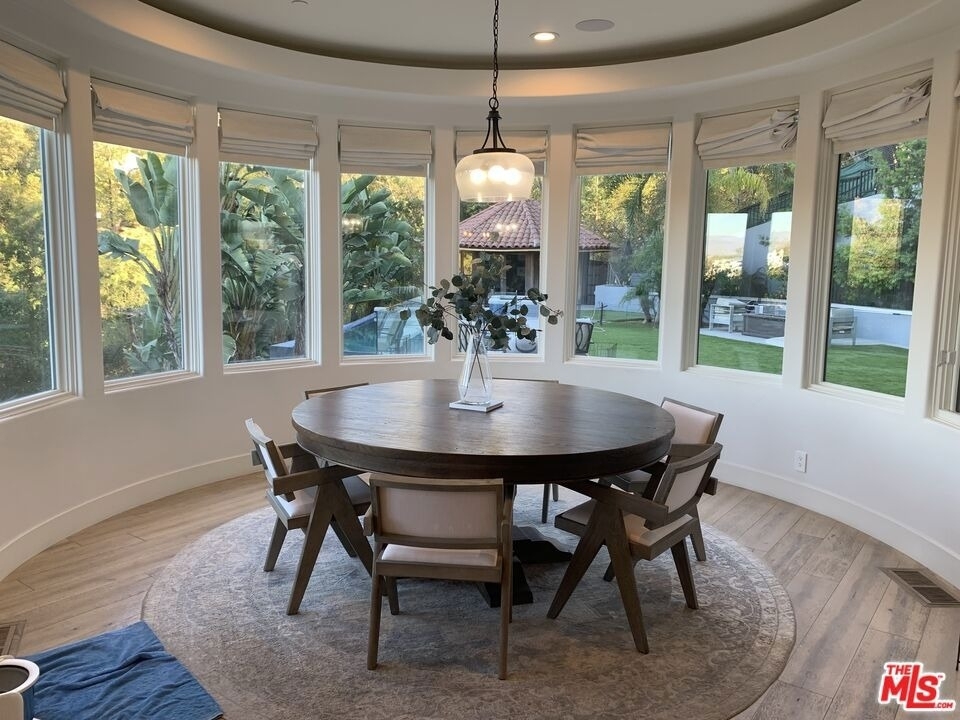 3373 Coldwater Canyon Avenue - Photo 9