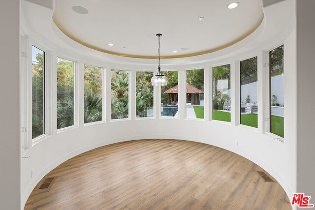 3373 Coldwater Canyon Avenue - Photo 8