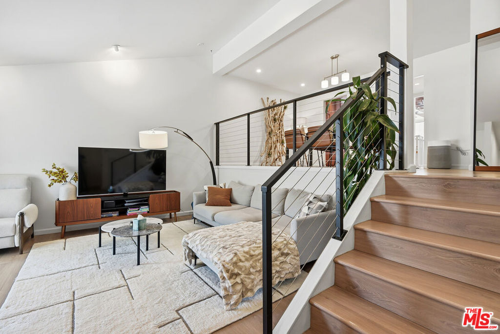 4314 Glencoe Avenue - Photo 7