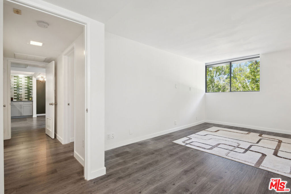 10535 Wilshire Boulevard - Photo 17