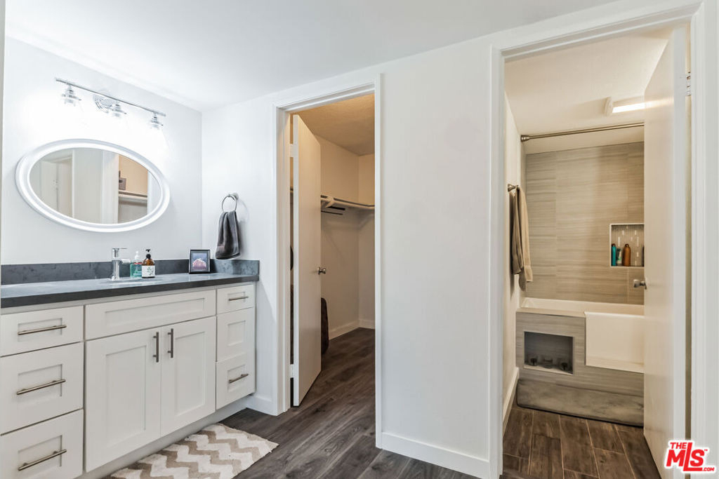 10535 Wilshire Boulevard - Photo 25