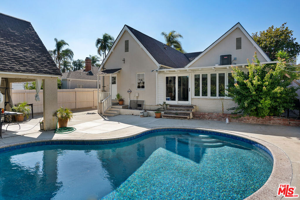 10530 Kinnard Avenue - Photo 15