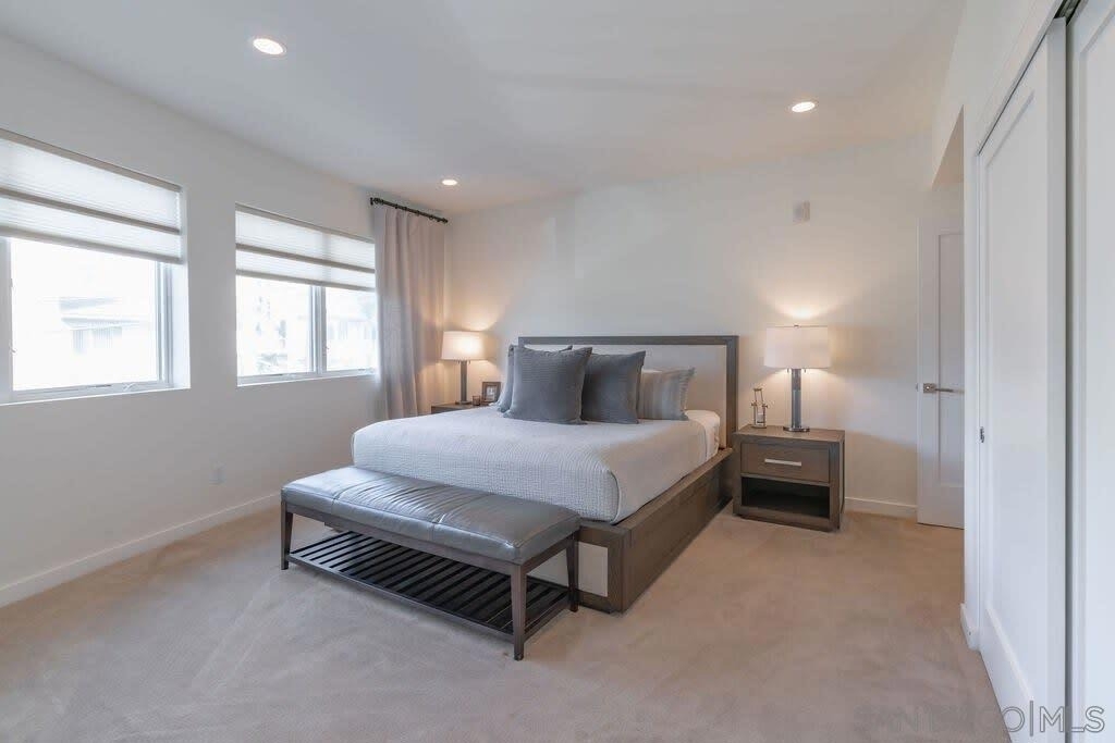 6767 Neptune Pl - Photo 10