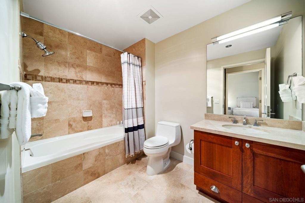 700 W E St - Photo 23