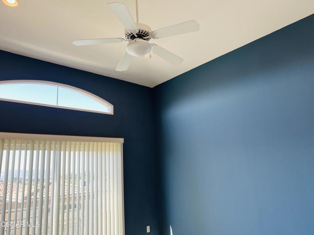 5210 Premiere Hills Drive - Photo 12