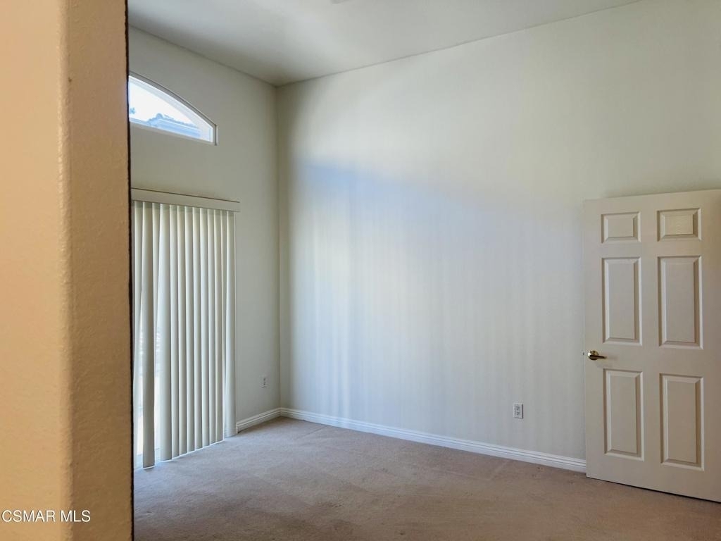 5210 Premiere Hills Drive - Photo 17