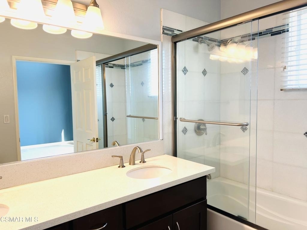 5210 Premiere Hills Drive - Photo 14