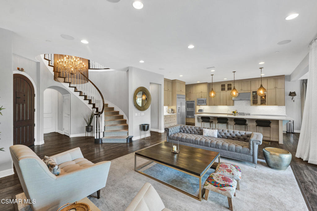 20511 Lantana Court - Photo 4