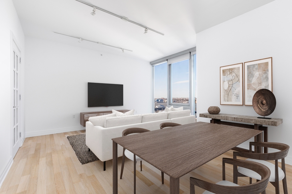 554 West 54th Street - Photo 1