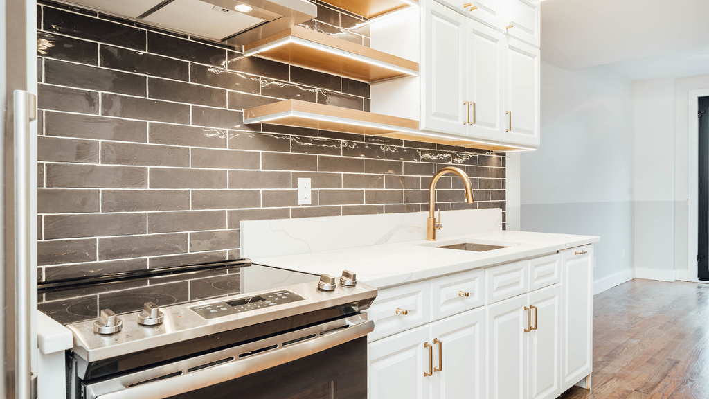 115 Stanwix St 11206 - Photo 18