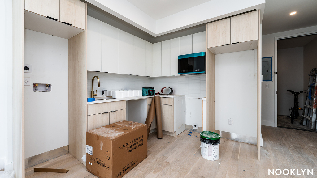 193 Graham Ave 11206 - Photo 4