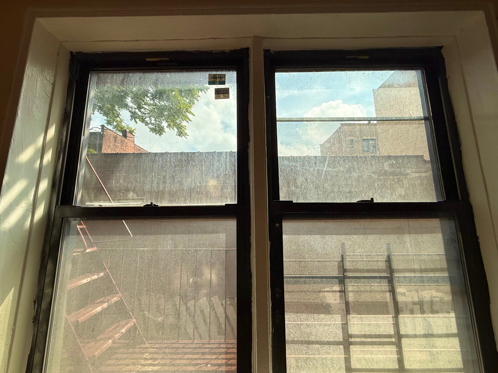 272 Clarkson Avenue - Photo 2