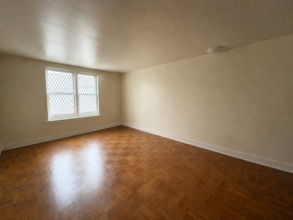272 Clarkson Avenue - Photo 1