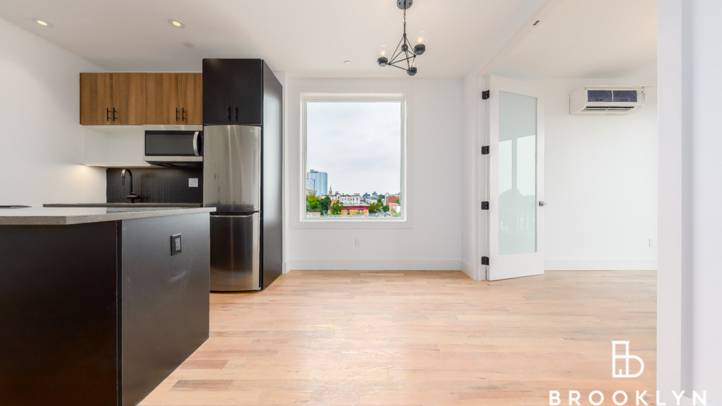 986 Rogers Ave 11226 - Photo 7