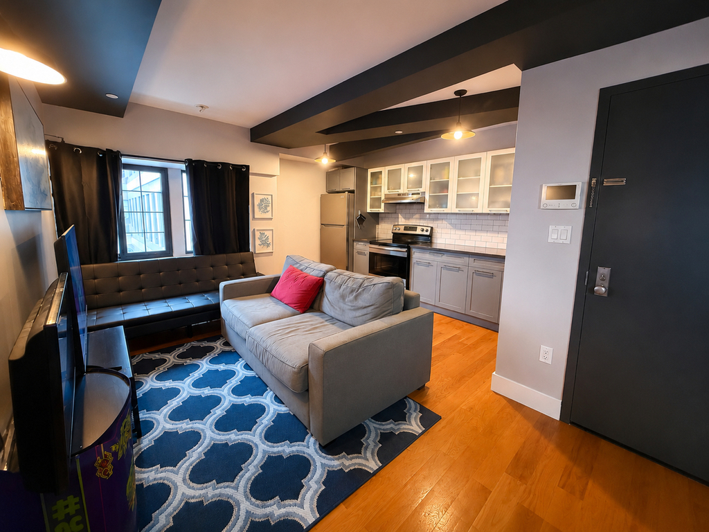 184 lenox rd - Photo 2