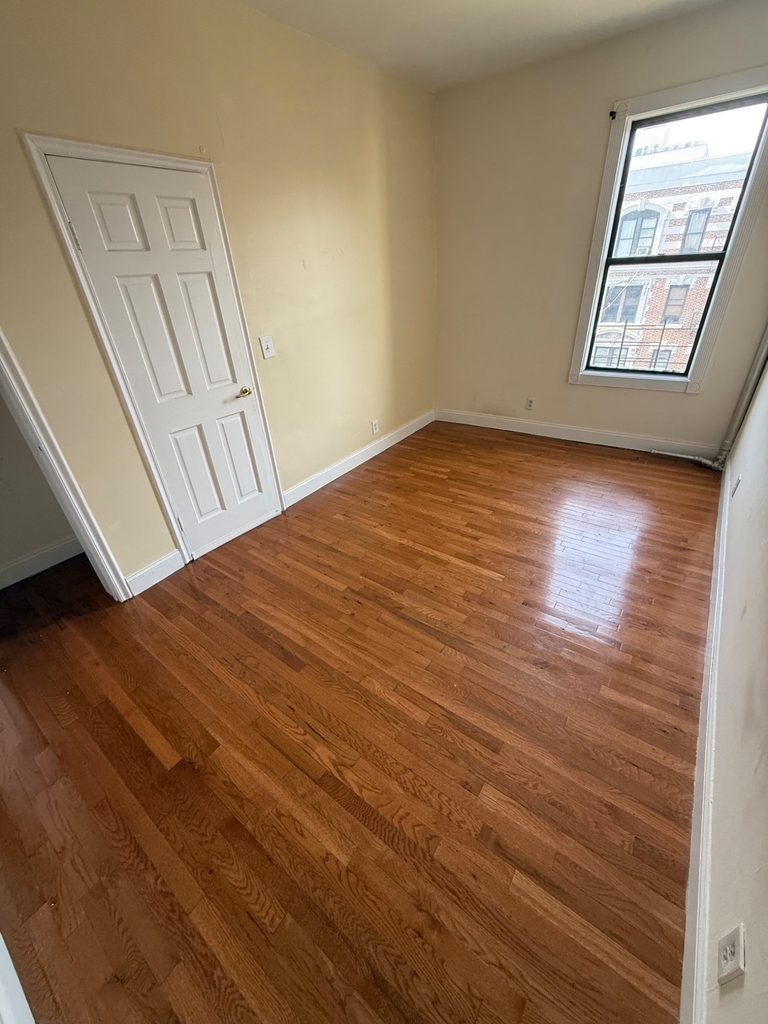 101 Audubon Avenue - Photo 4