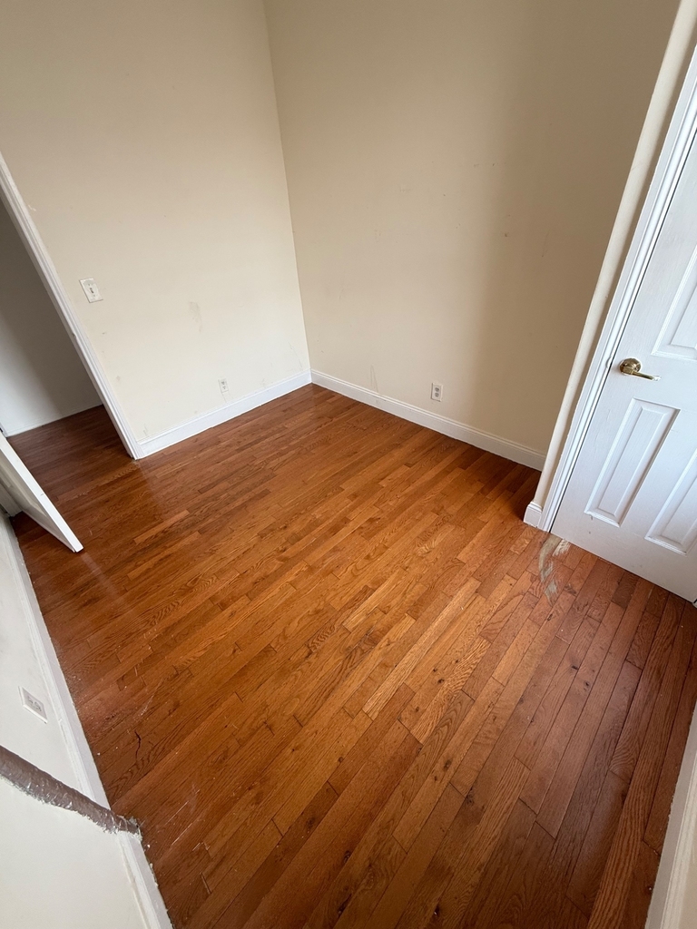101 Audubon Avenue - Photo 5