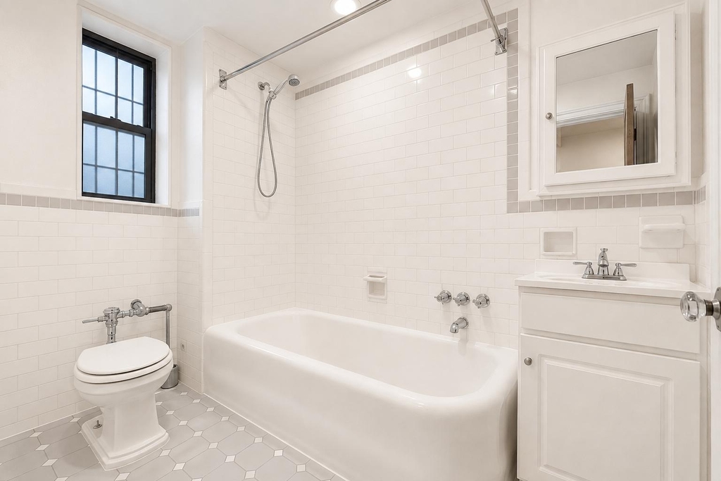 77 West 104th Street - Photo 8