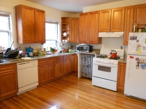 100 Winchester St - Photo 0