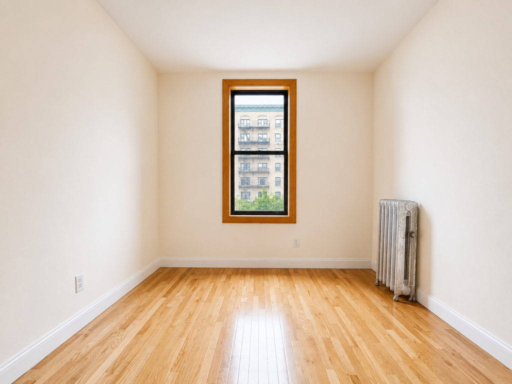West 160th Street - Photo 3