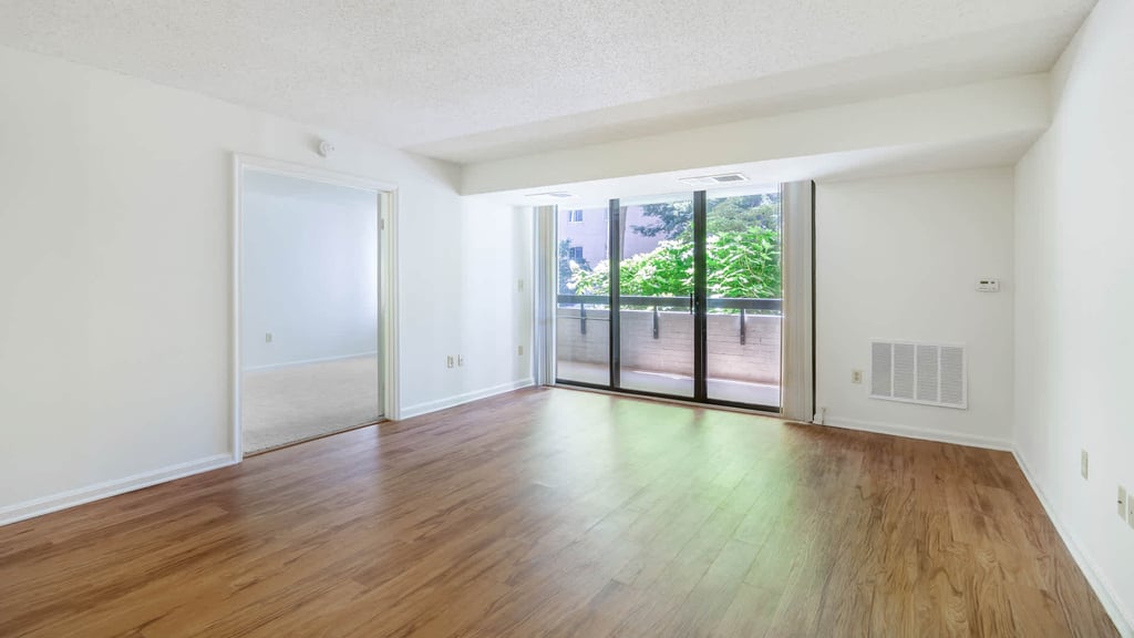 2250 Clarendon Blvd. - Photo 10