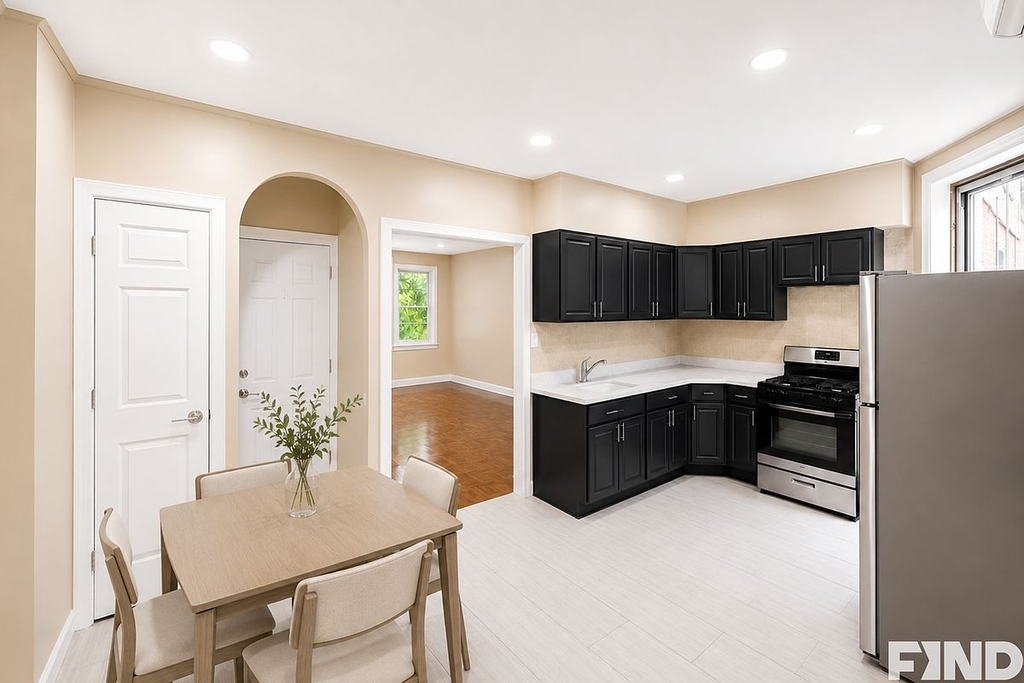 East 53rd Street - Photo 1
