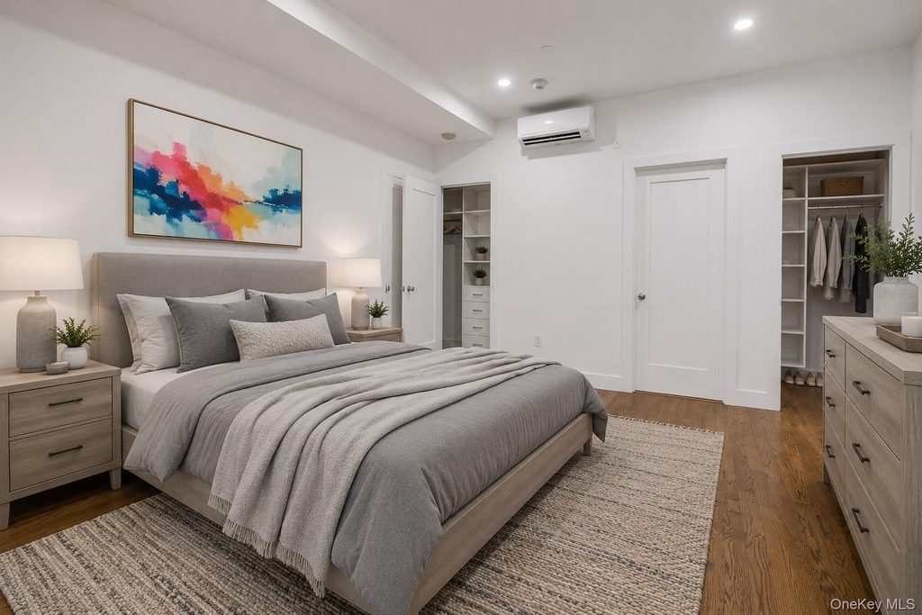 1431 Old Northern Boulevard - Photo 19