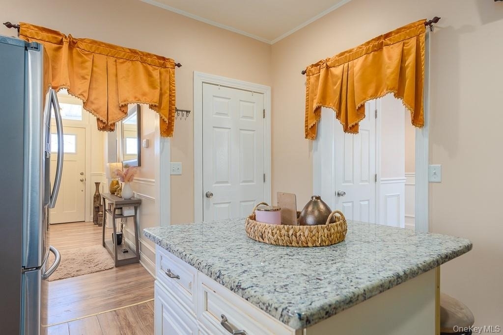 325 Westside Avenue - Photo 15