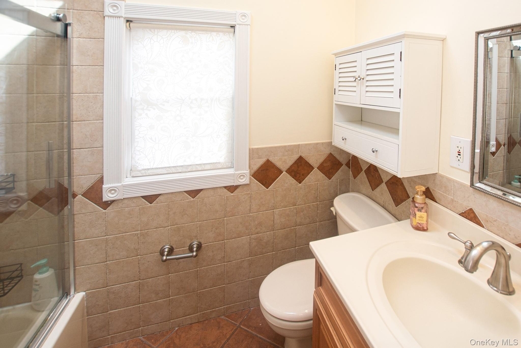 8903 249th Street - Photo 12