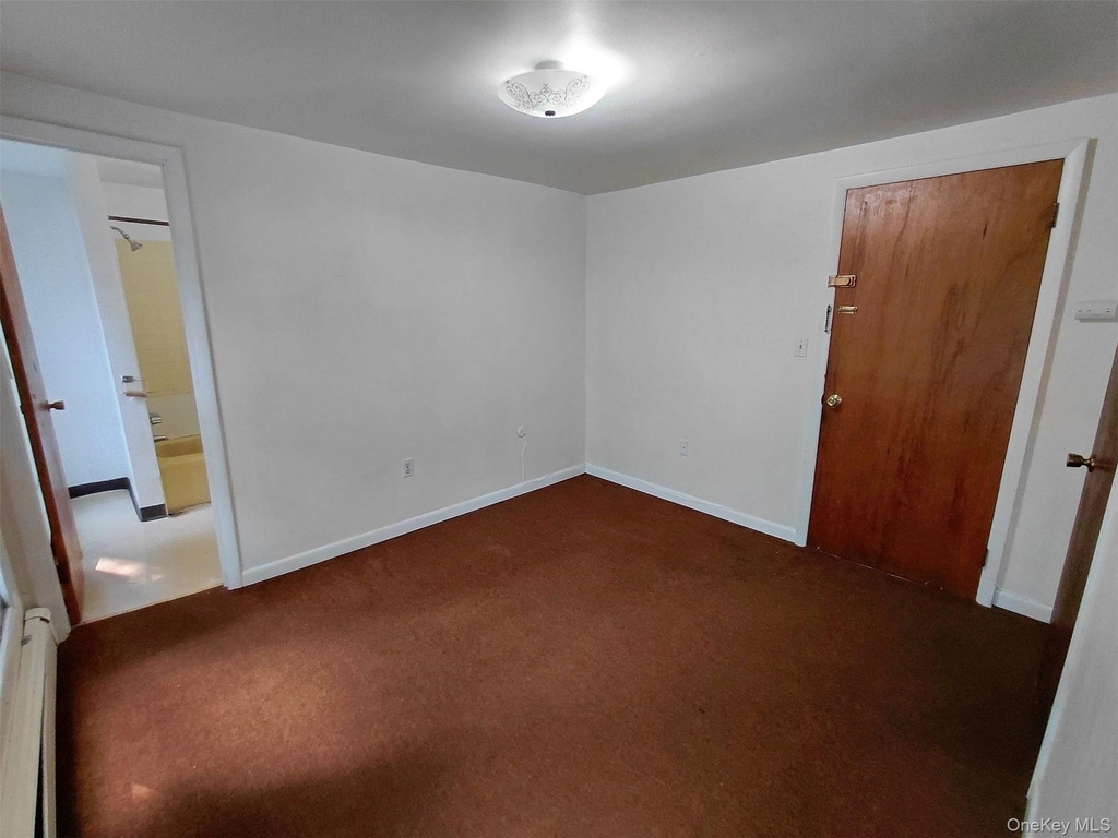 96 Clinton Avenue - Photo 4