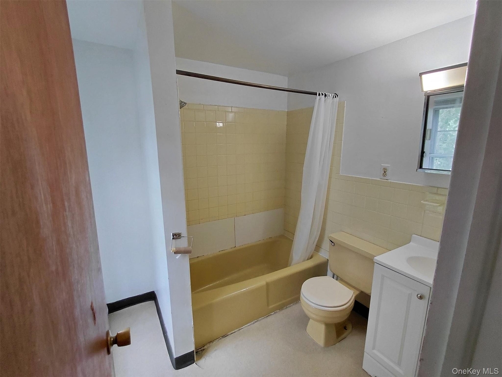 96 Clinton Avenue - Photo 5