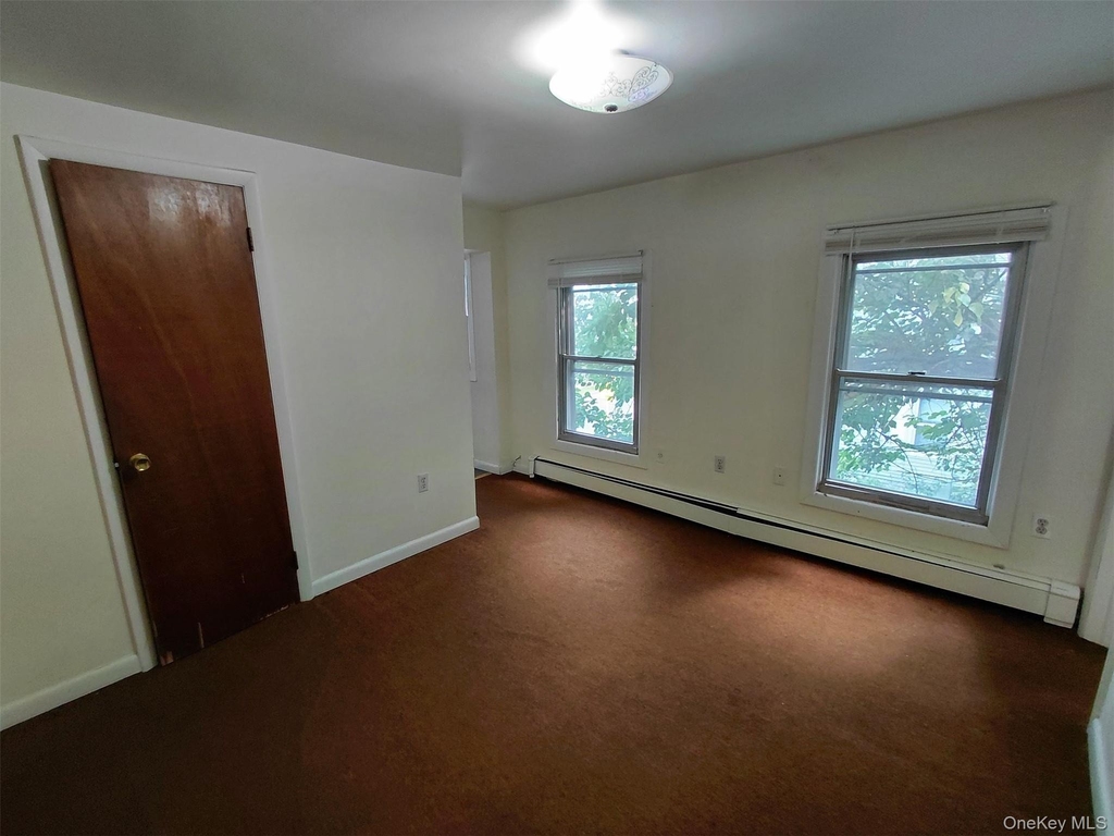 96 Clinton Avenue - Photo 2
