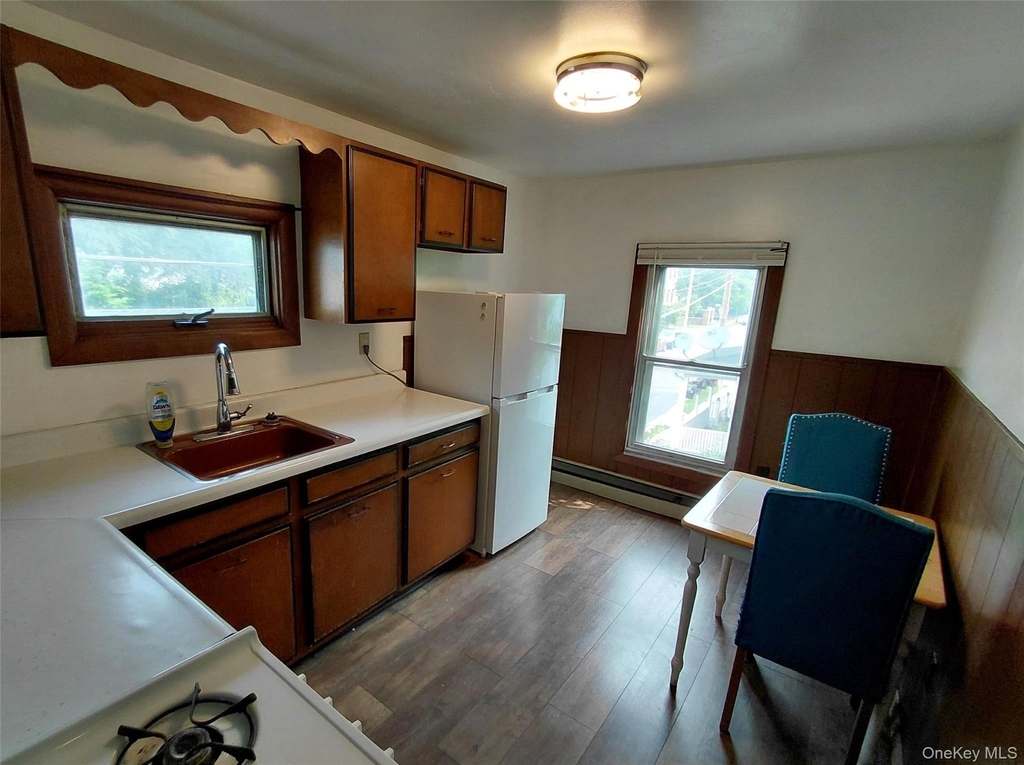 96 Clinton Avenue - Photo 10