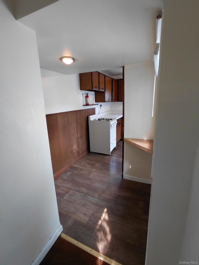 96 Clinton Avenue - Photo 8