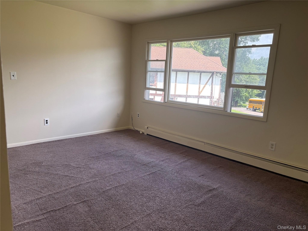 193 Central Highway - Photo 1