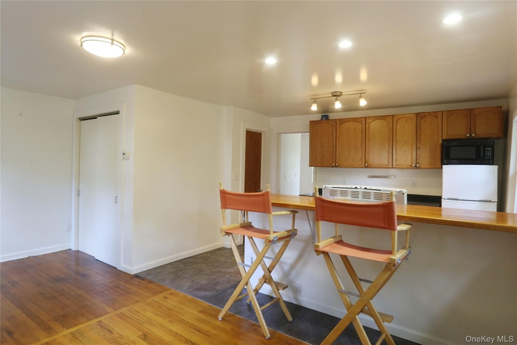 7 Bridge Street - Photo 1