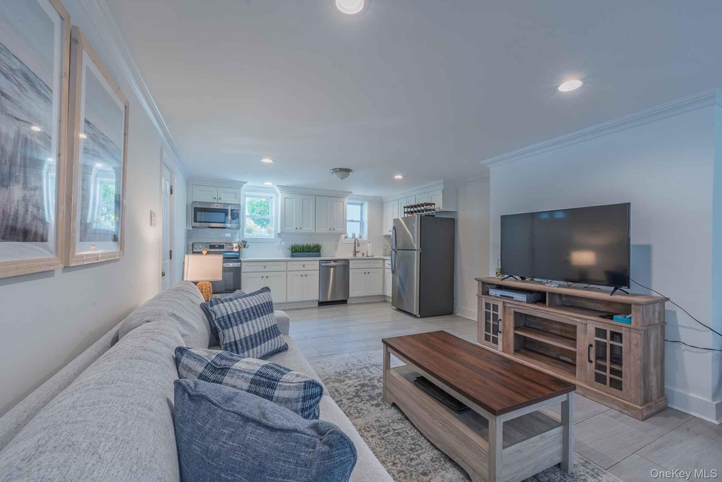 1215 W Park Avenue - Photo 4