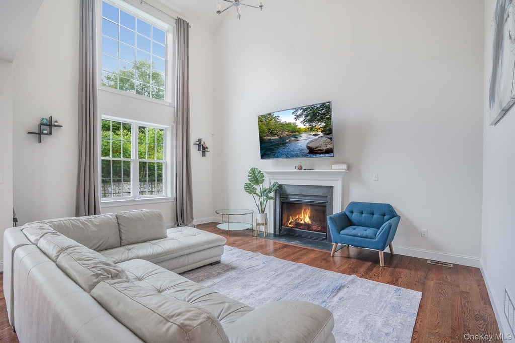 149 Stratford Drive - Photo 11