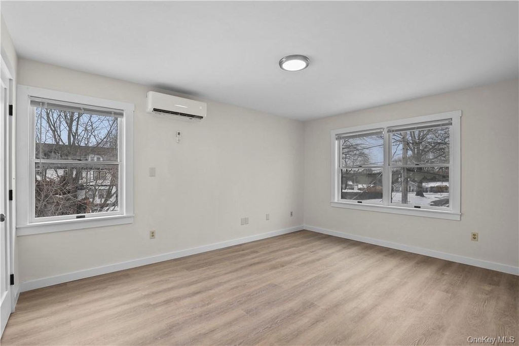 174 East Lake Boulevard - Photo 5