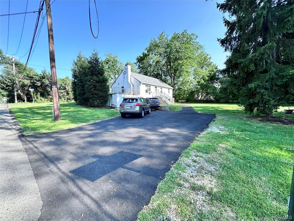 48 Medway Avenue - Photo 2