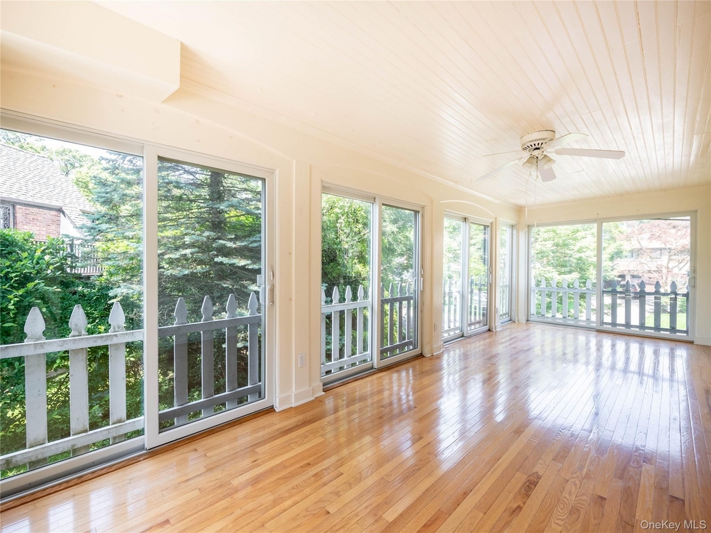 91 Pickwick Road - Photo 16