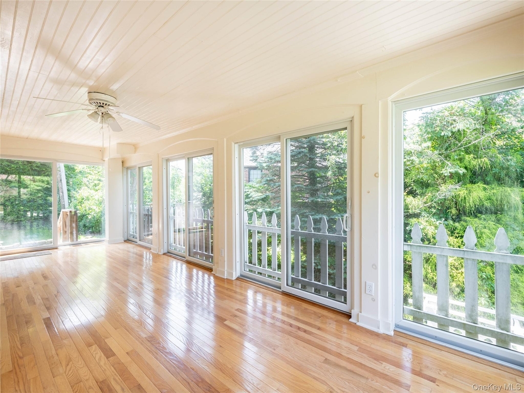 91 Pickwick Road - Photo 17