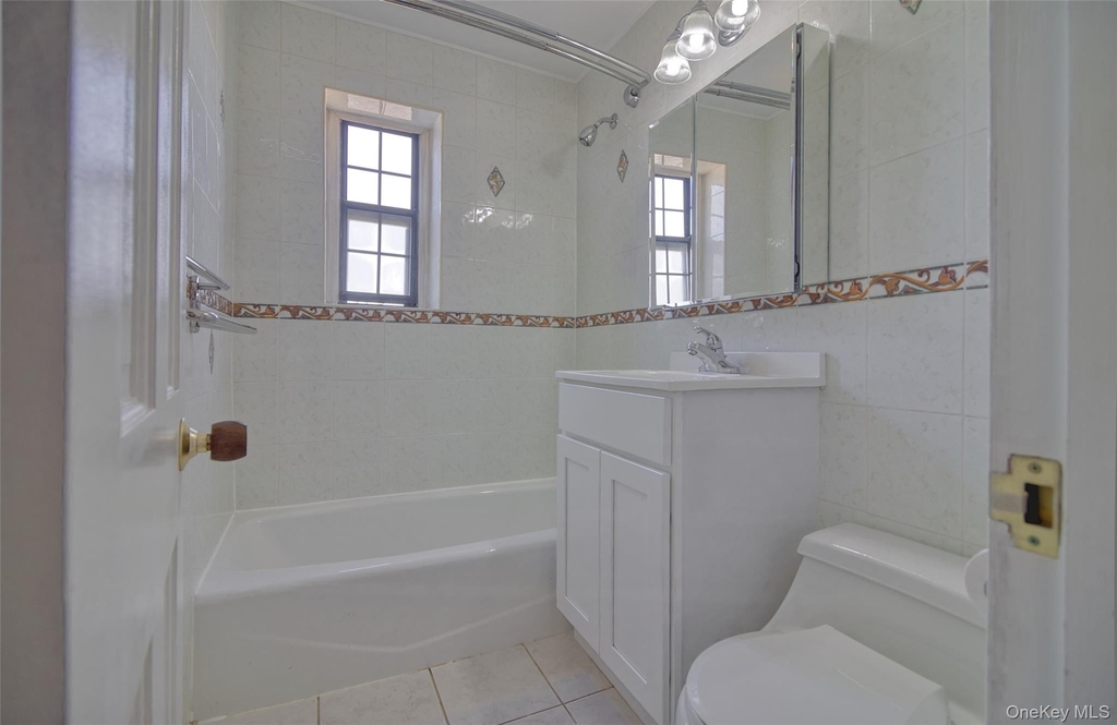 78-35 147th Street - Photo 7