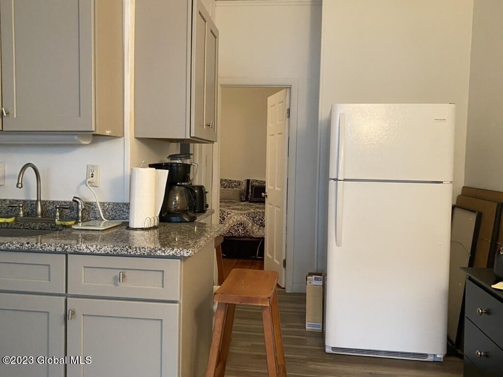 588 Madison Avenue - Photo 8