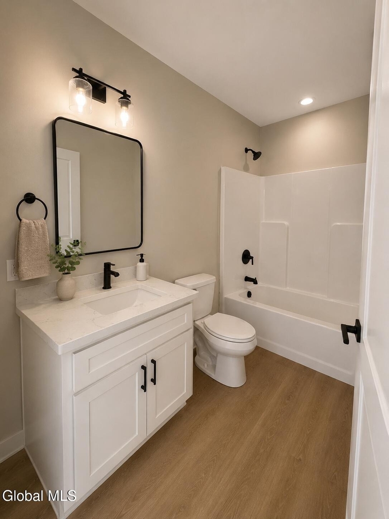 5 Van Slyck Avenue - Photo 9