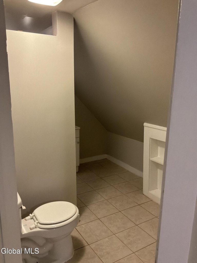137 Broad Street - Photo 4