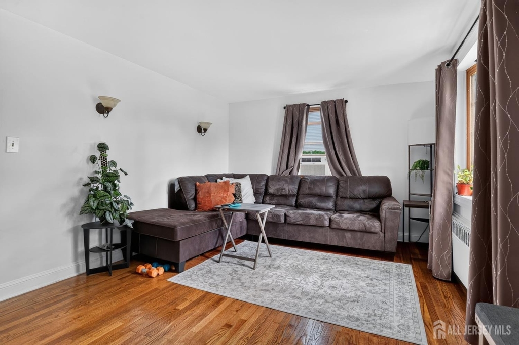41 Westervelt Avenue - Photo 3