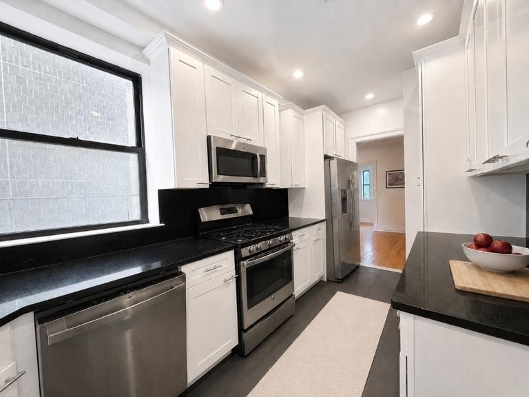 412 W 110th Street - Photo 2